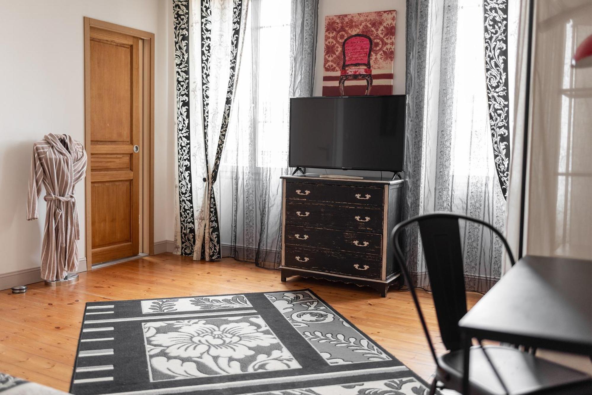 Au Nid De La Madeleine Bed & Breakfast Gaillac